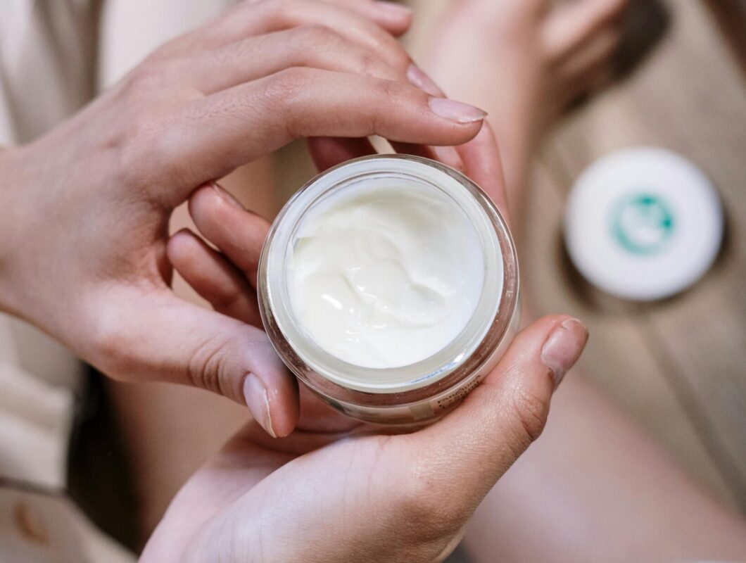 skincare routine for combination skin
Using toner and serum for combination skin