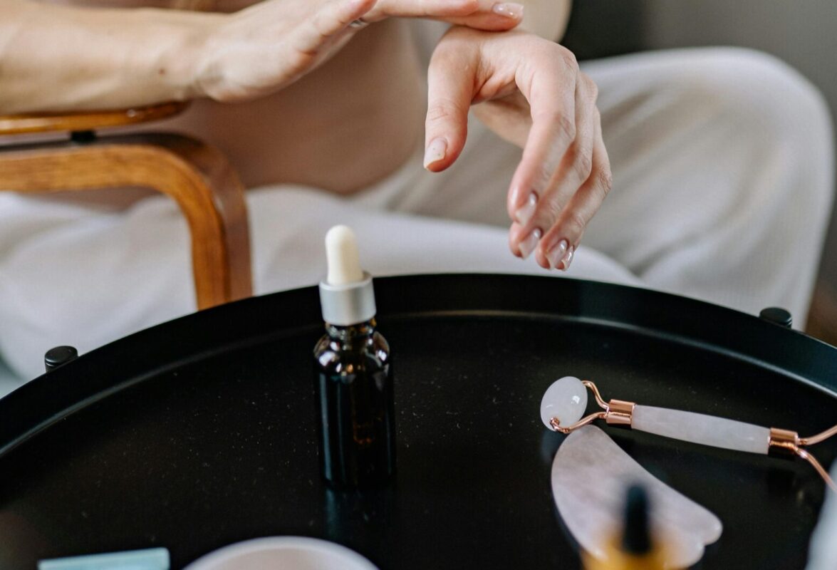 daily skincare routine Simple daily skincare steps for healthy skin